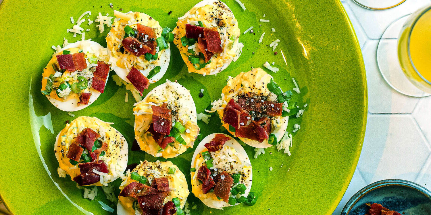 bacon-cheddar-deviled-eggs-recipe