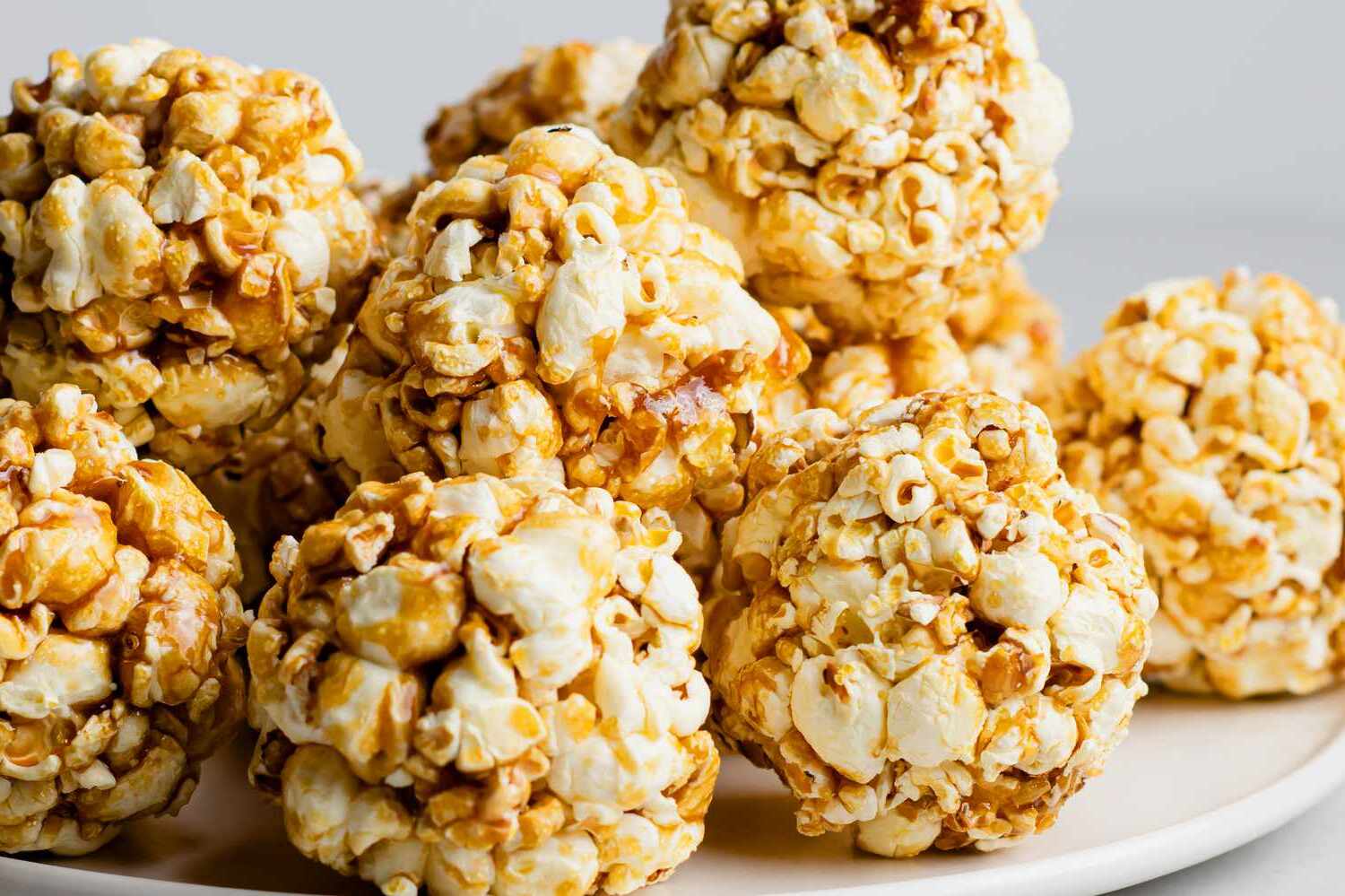 caramel-popcorn-balls-recipe