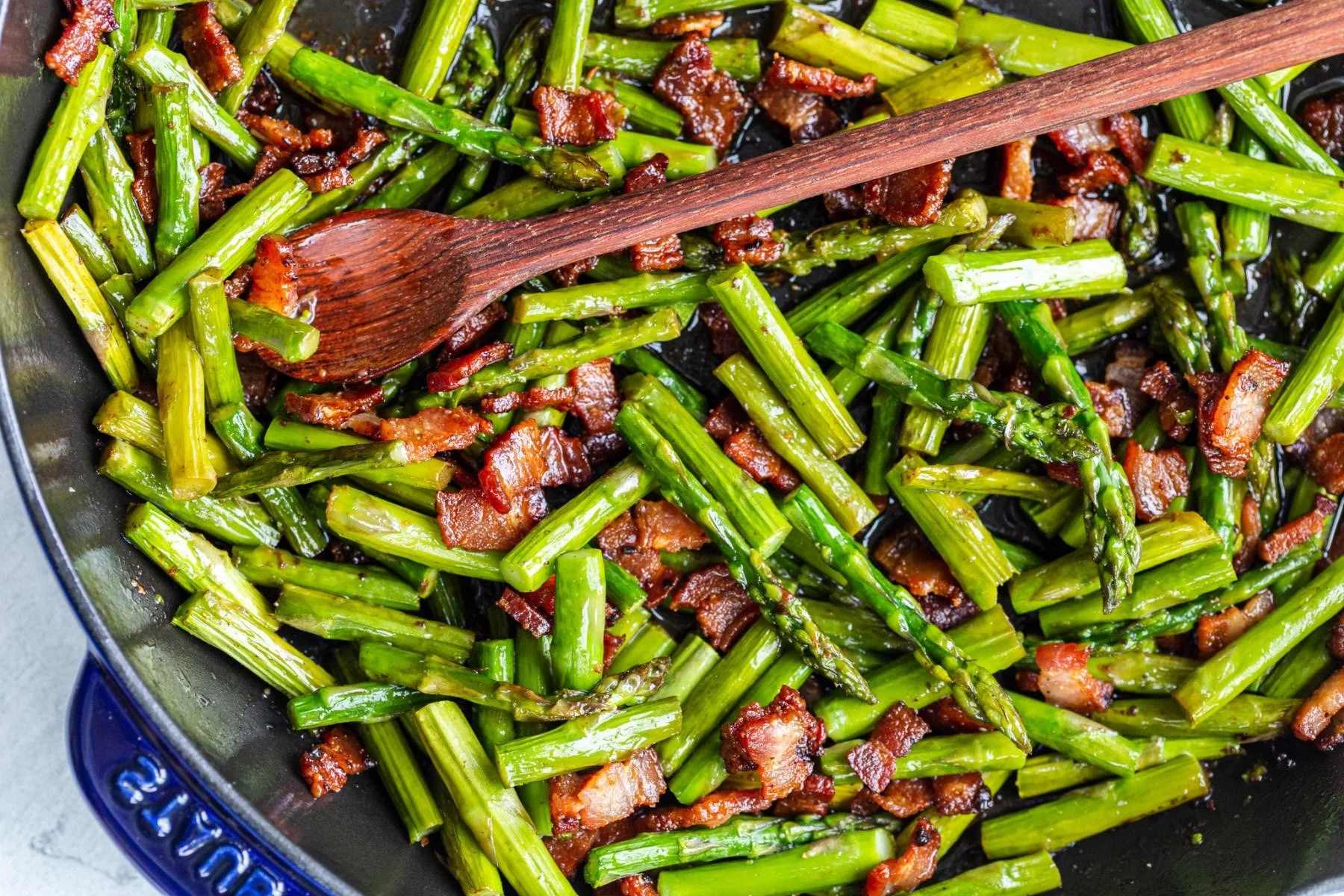 fried-asparagus-with-bacon-recipe