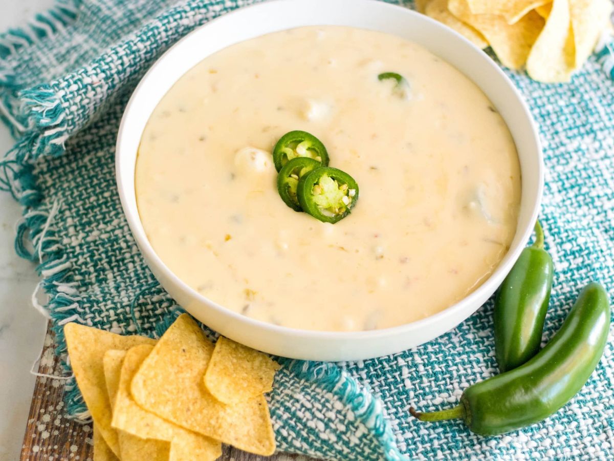 white-queso-recipe-using-monterey-jack-cheese