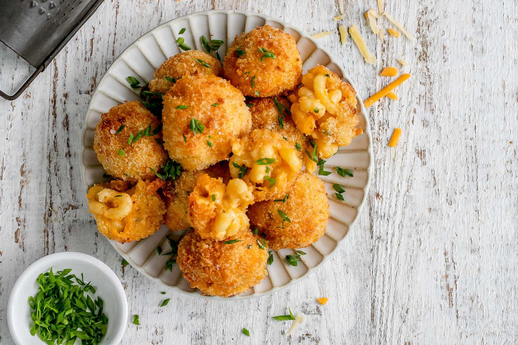 air-fryer-mac-and-cheese-balls-recipe