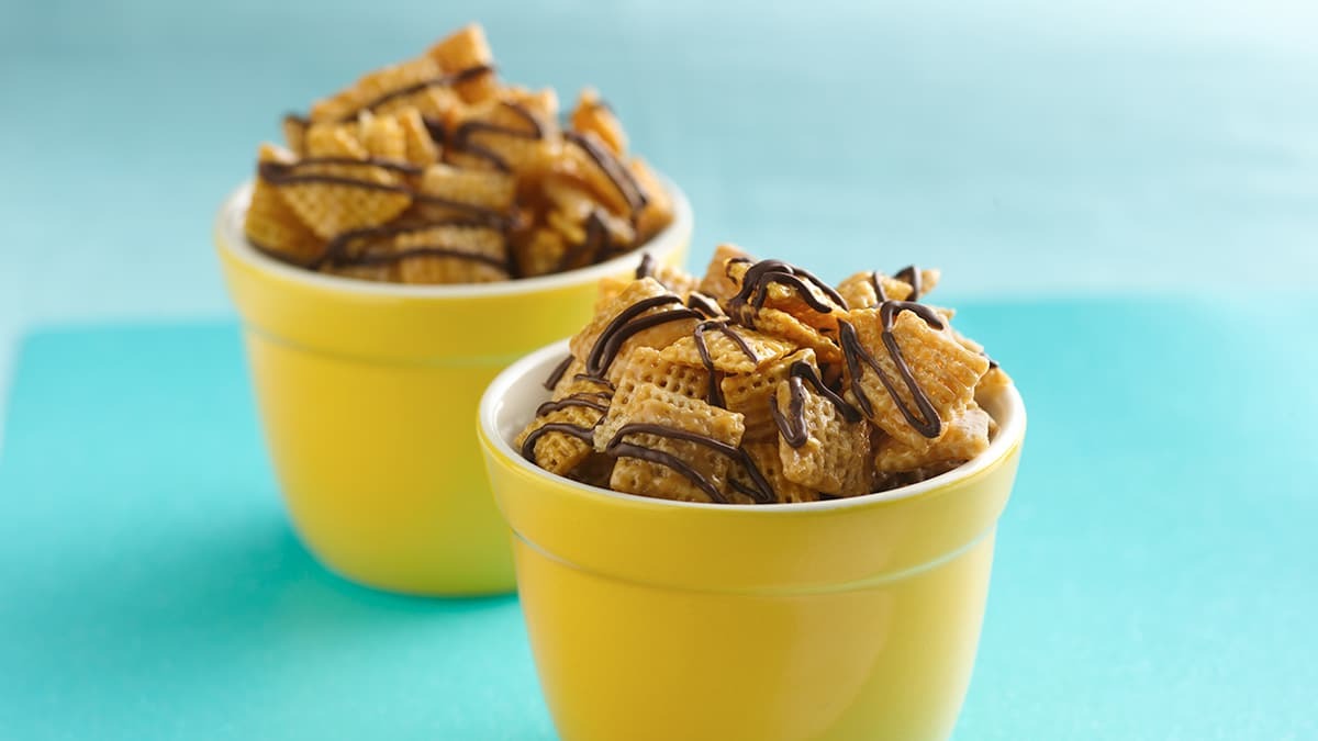 chocolate-chex-caramel-crunch-recipe