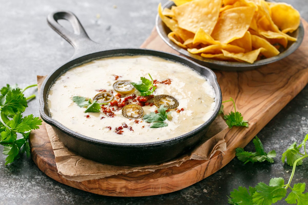 chorizo-queso-dip-recipe