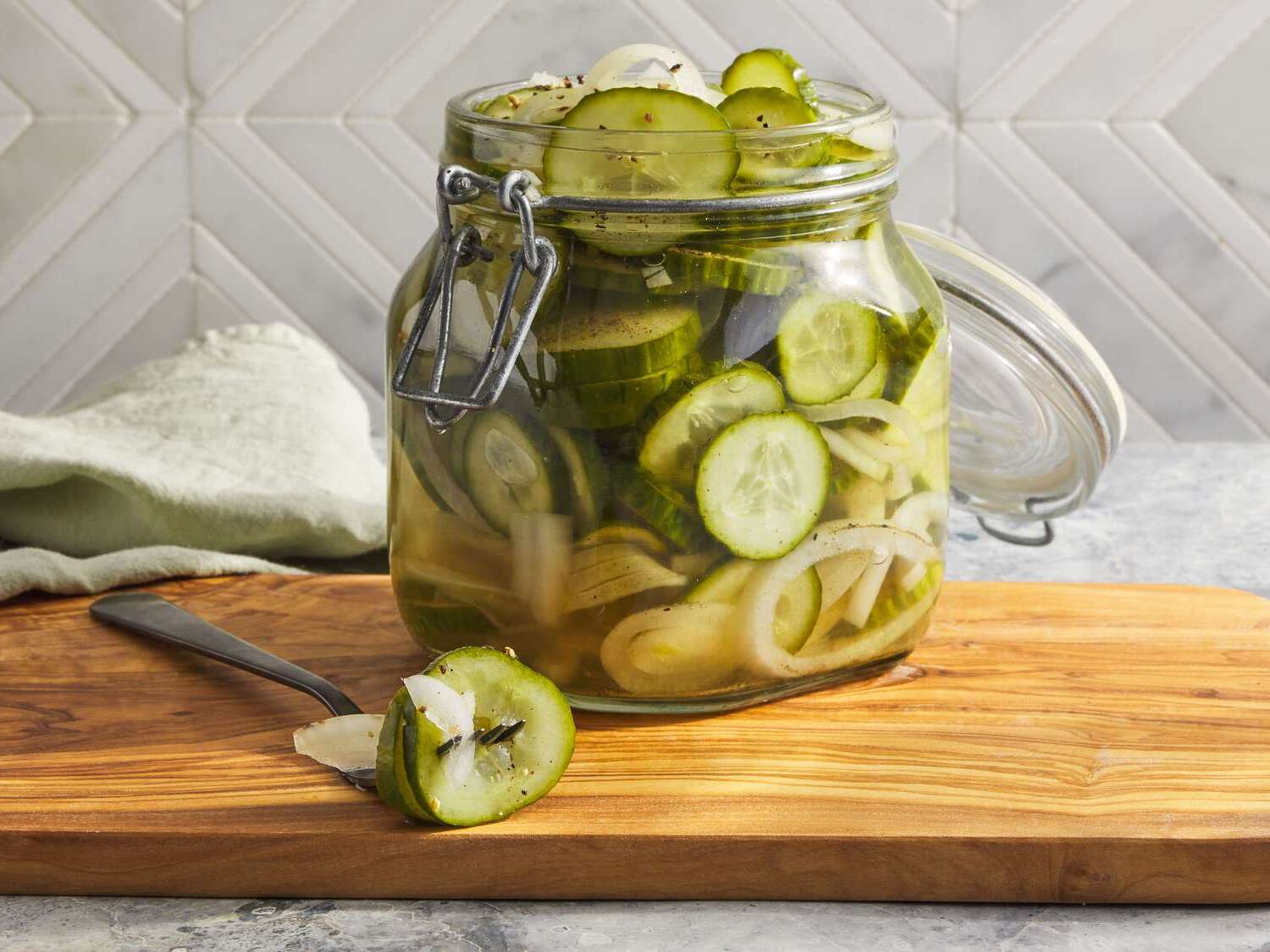 cucumber-and-onion-relish-recipe