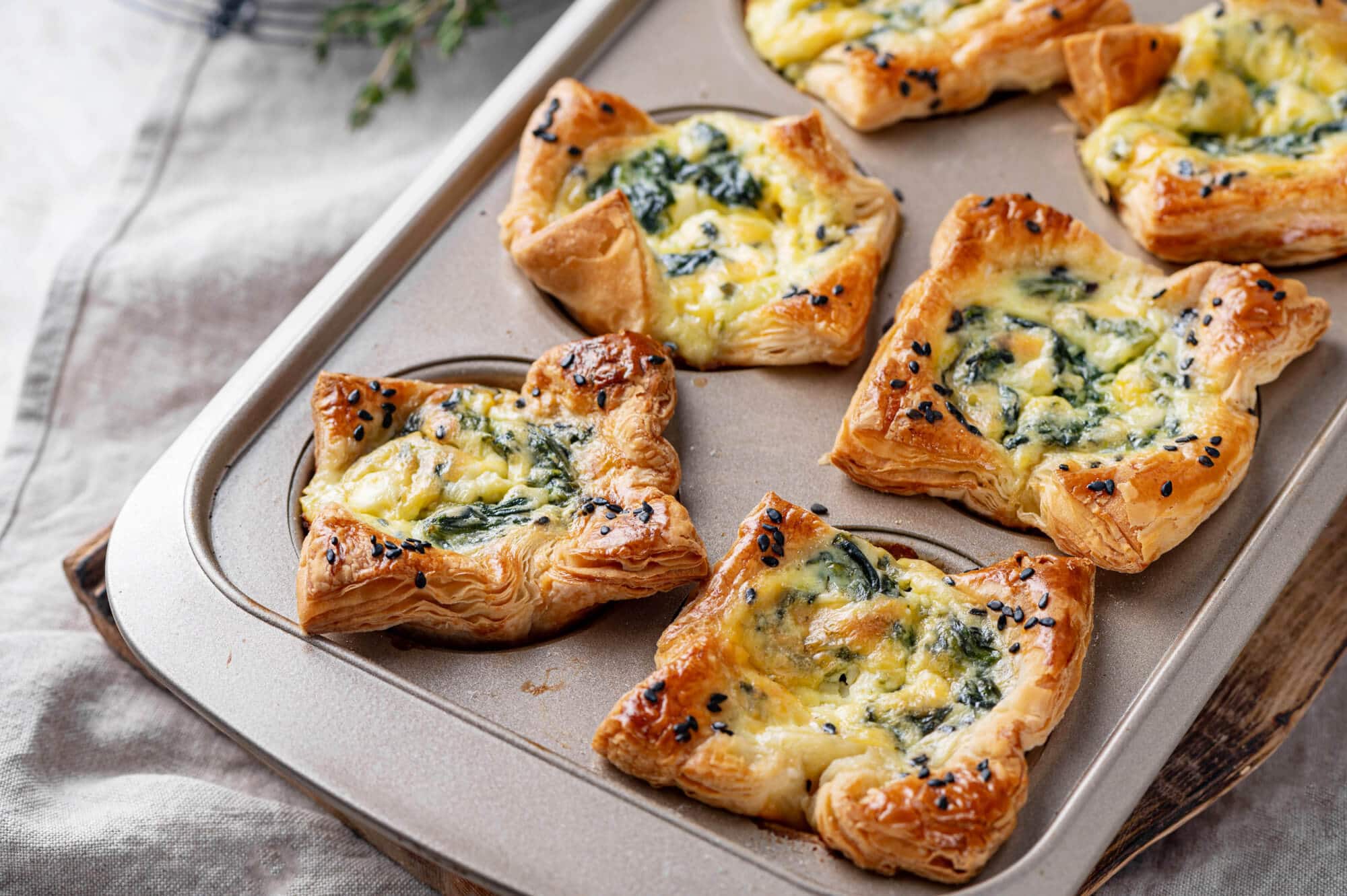 feta-spinach-puff-pastry-bites-recipe