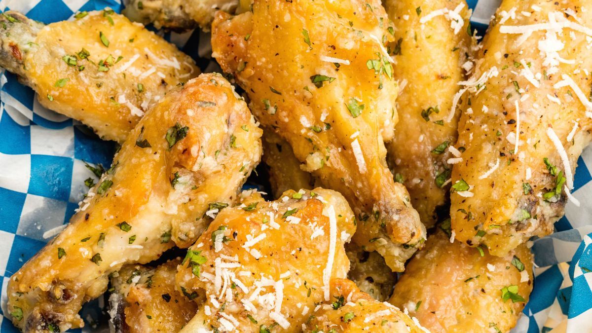 garlic-parmesan-wing-sauce-recipe