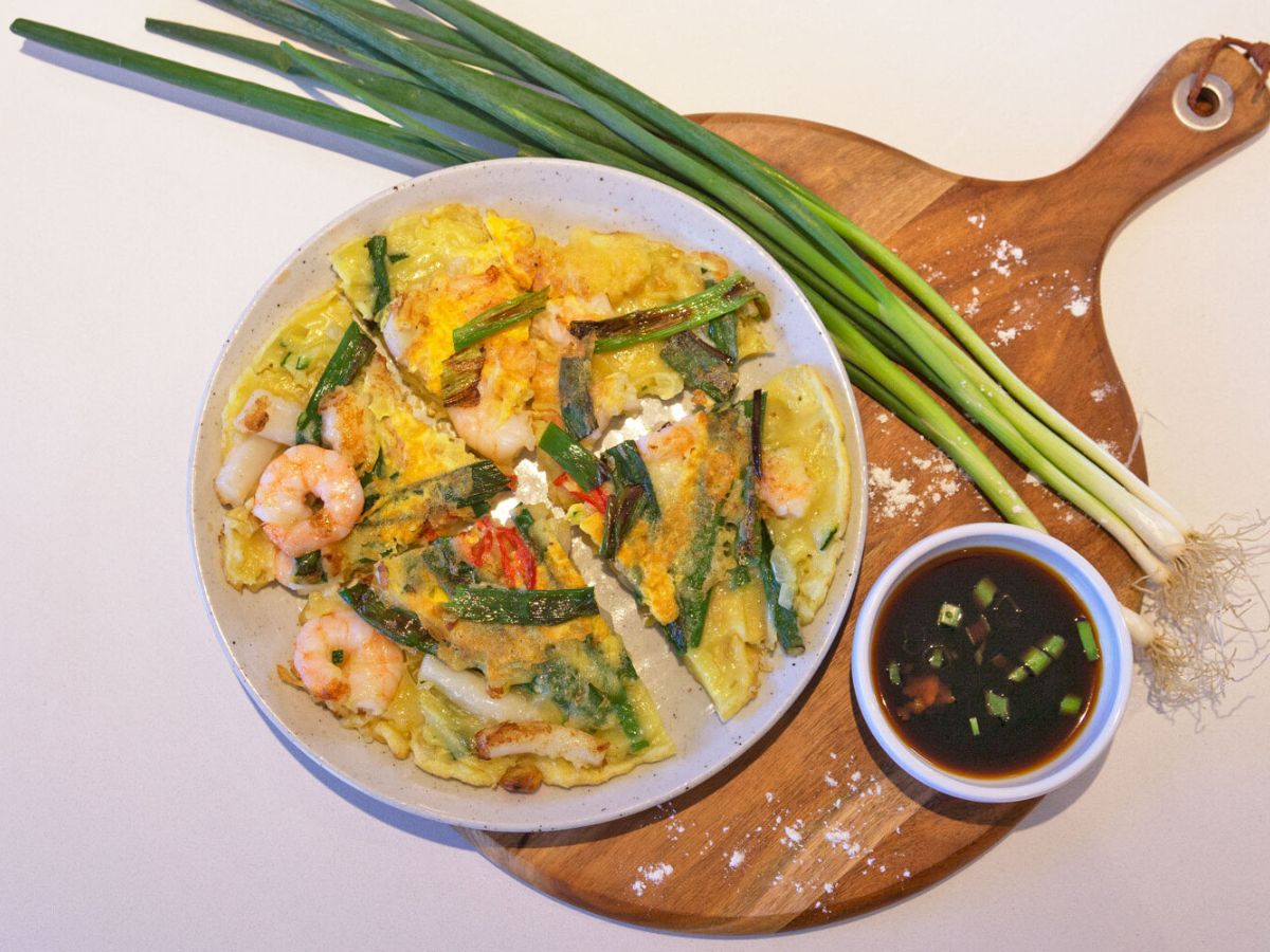 haemul-pajeon-korean-seafood-pancake-recipe