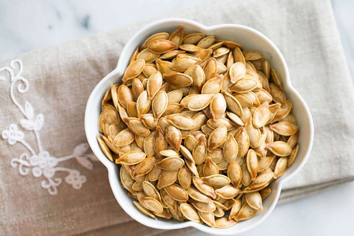 roasted-pumpkin-seeds-recipe