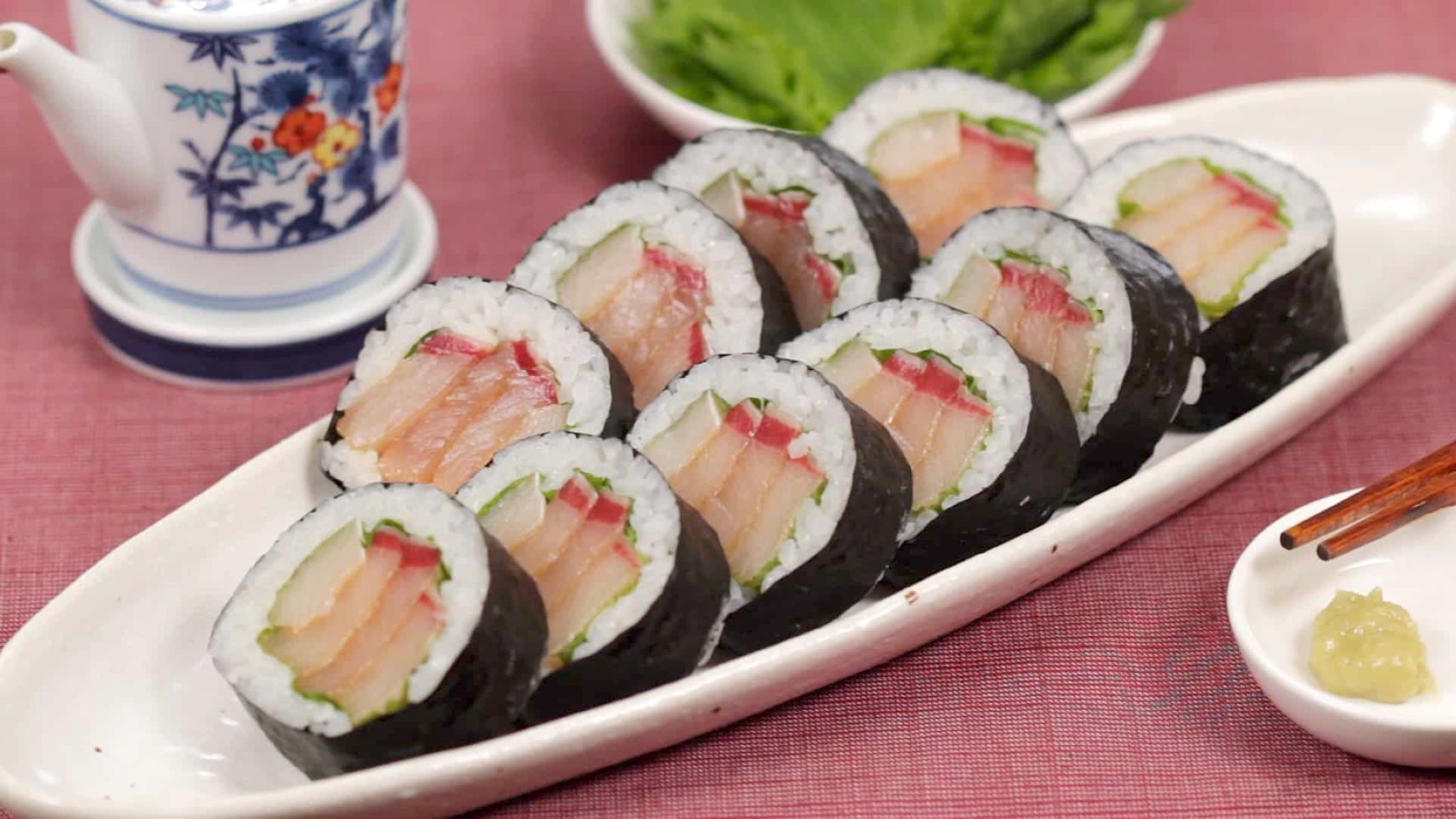 spicy-yellowtail-sushi-roll-recipe