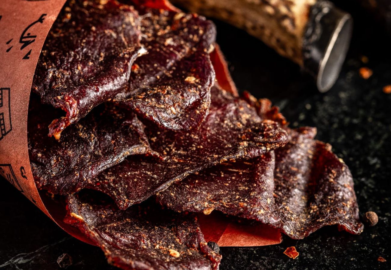 sweet-and-spicy-venison-jerky-recipe