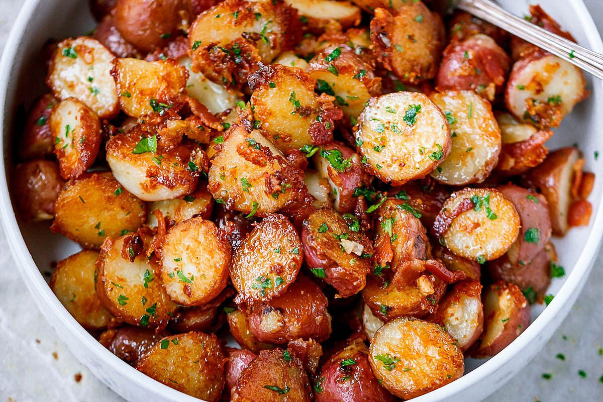 garlic-parmesan-roasted-potatoes-recipe