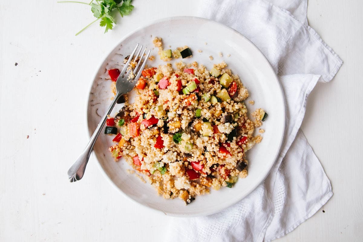 roasted-vegetable-quinoa-salad-recipe