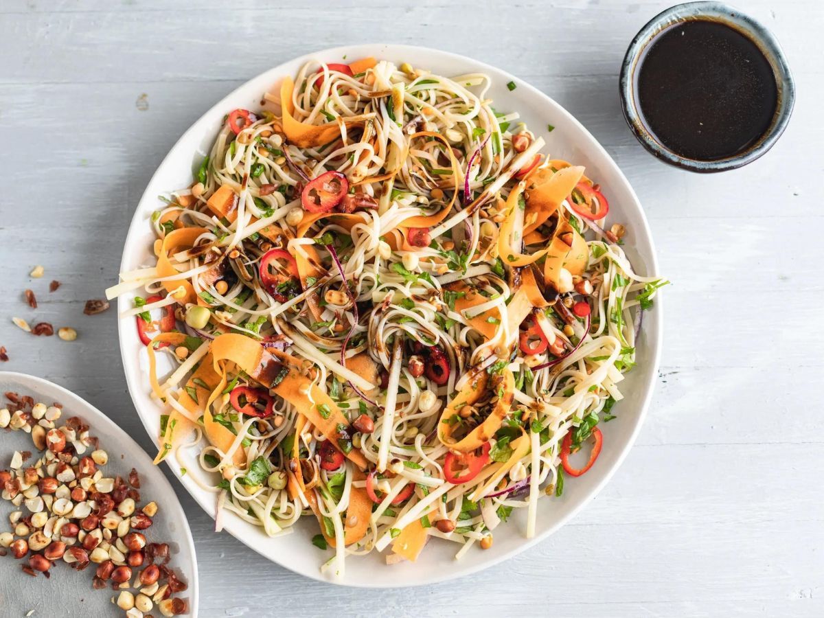 thai-peanut-noodle-salad-recipe