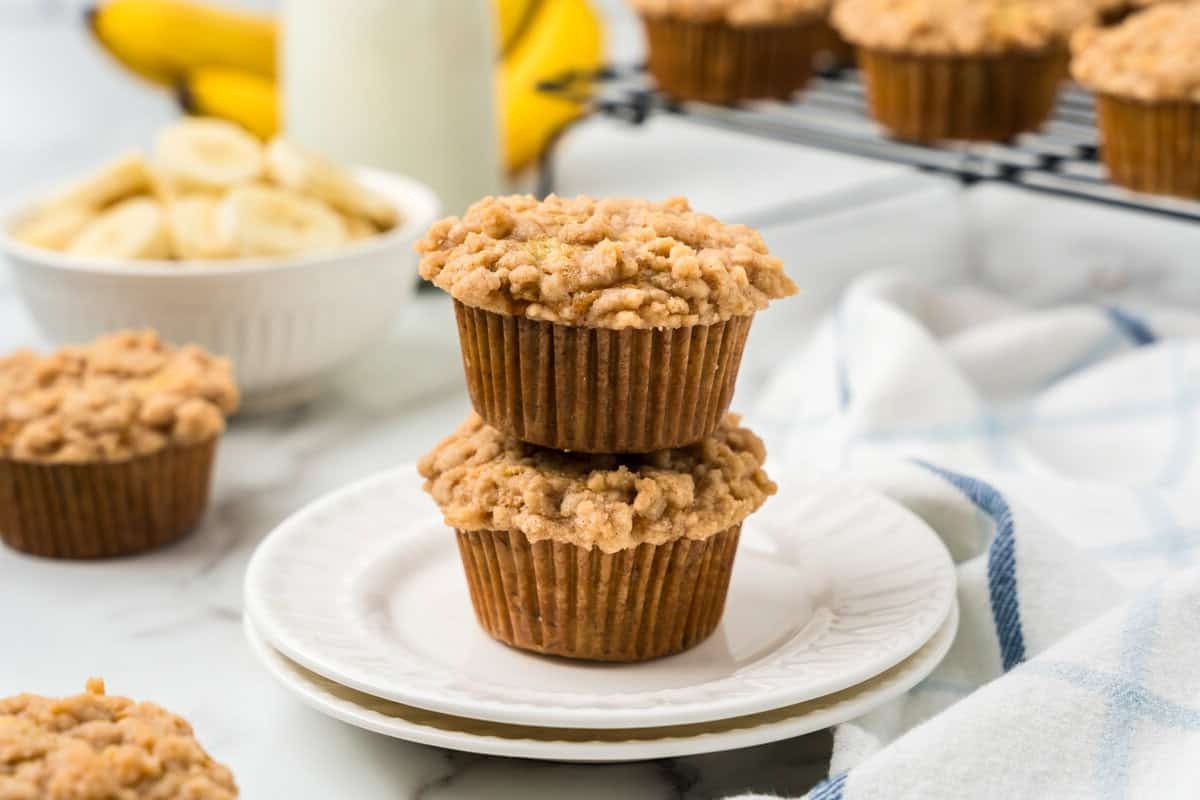 banana-crumb-muffins-recipe