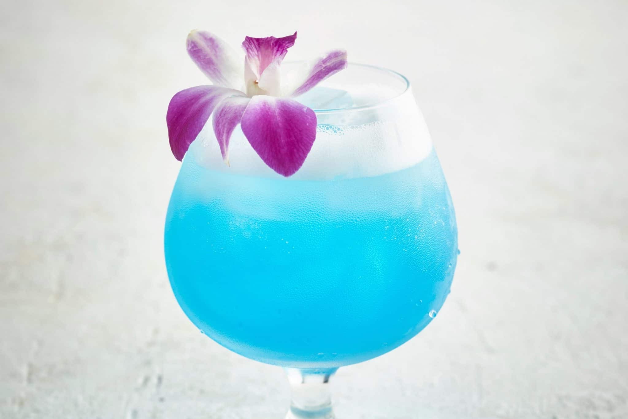 blue-hawaiian-cocktail-recipe