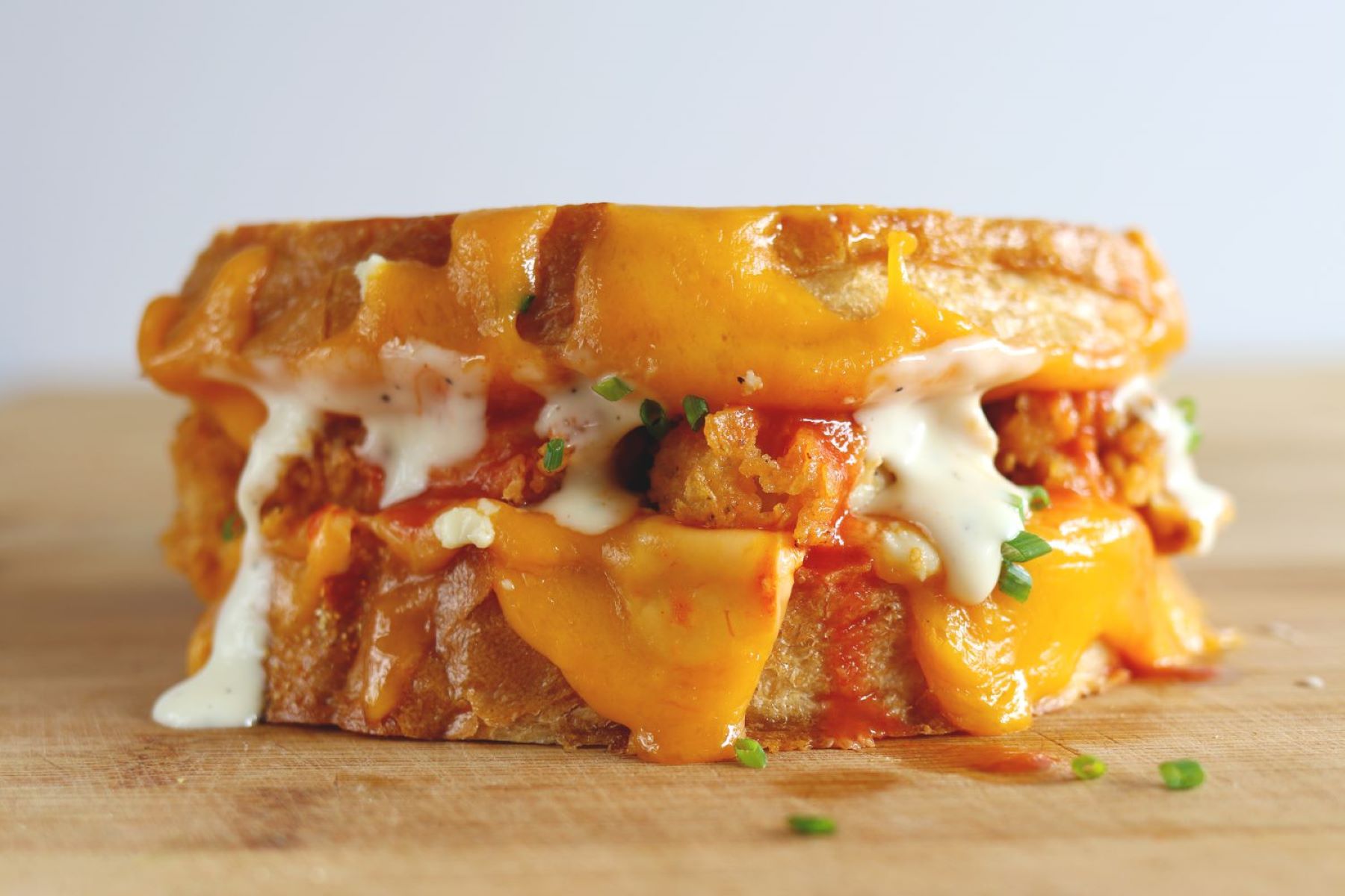 buffalo-chicken-grilled-cheese-recipe