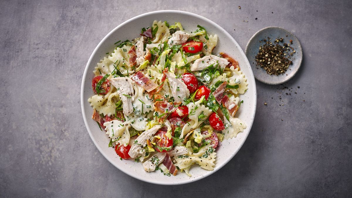 chicken-club-pasta-salad-recipe