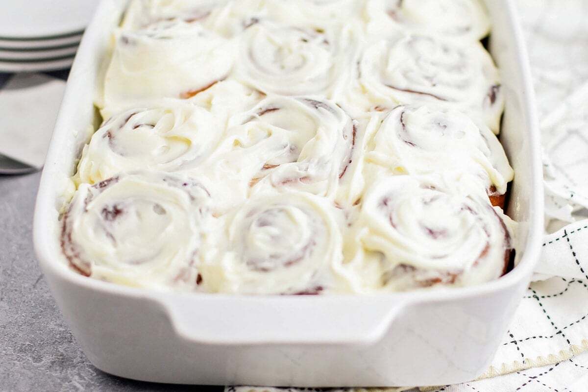 cinnamon-roll-icing-recipe