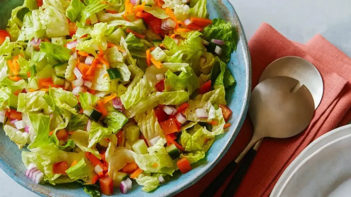 classic-tossed-salad-recipe