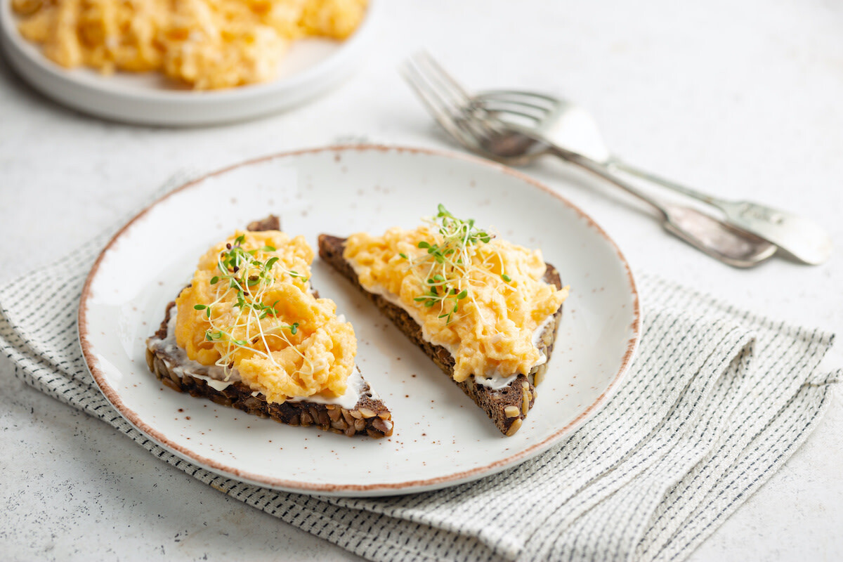 creamed-eggs-on-toast-recipe