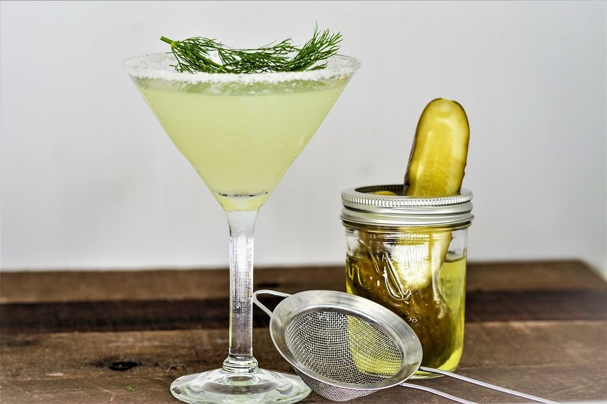 dill-pickle-martini-recipe