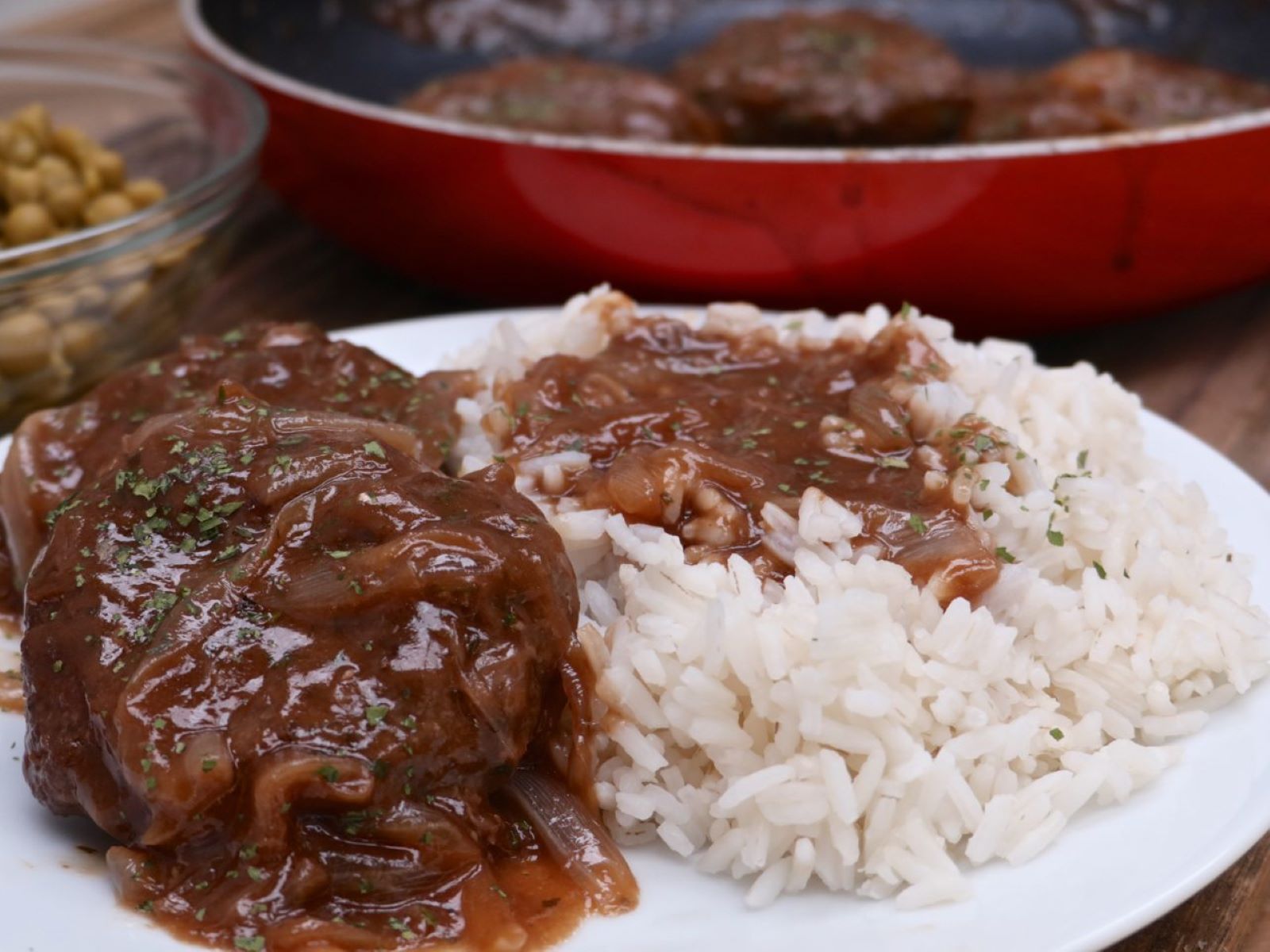 hamburger-steak-with-onions-and-gravy-recipe