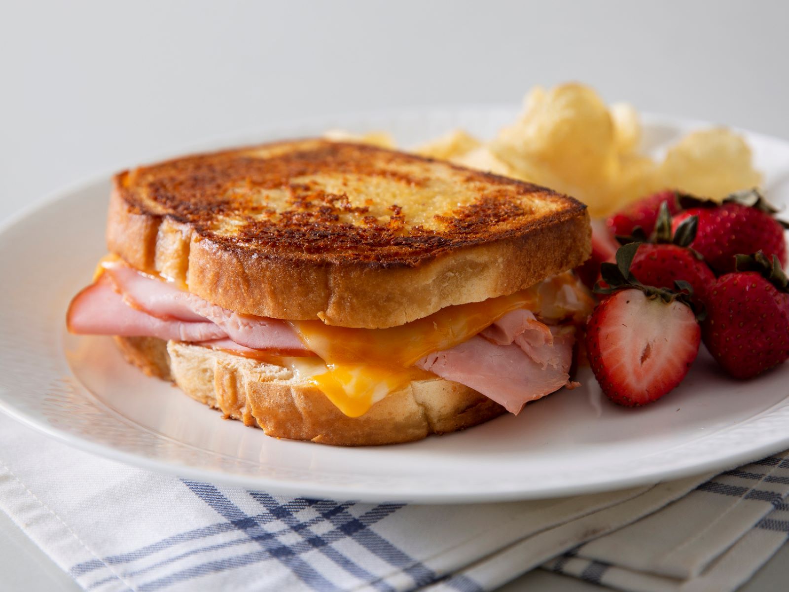 inside-out-grilled-cheese-sandwich-recipe