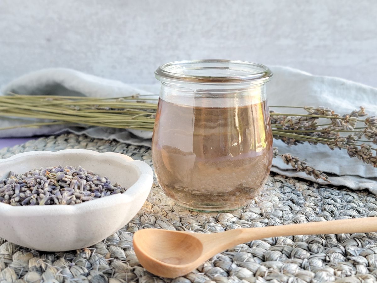 lavender-simple-syrup-recipe