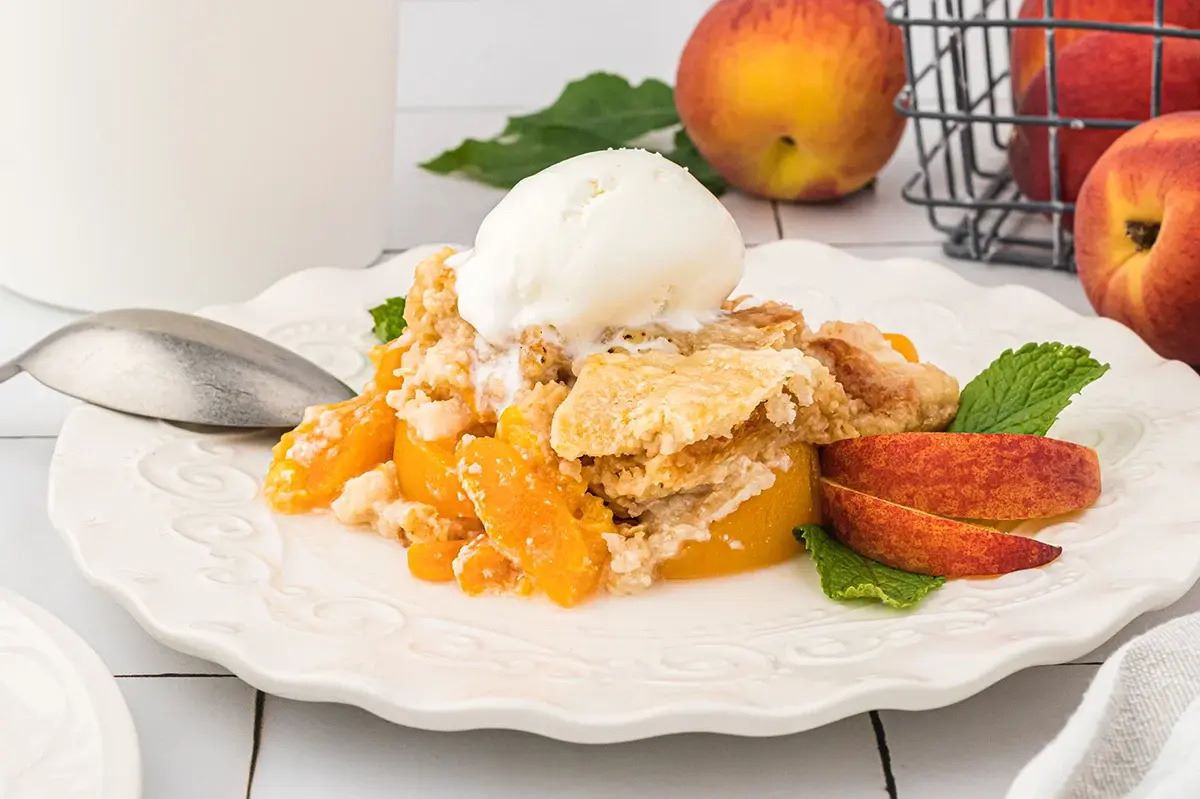 peach-cobbler-dump-cake-recipe