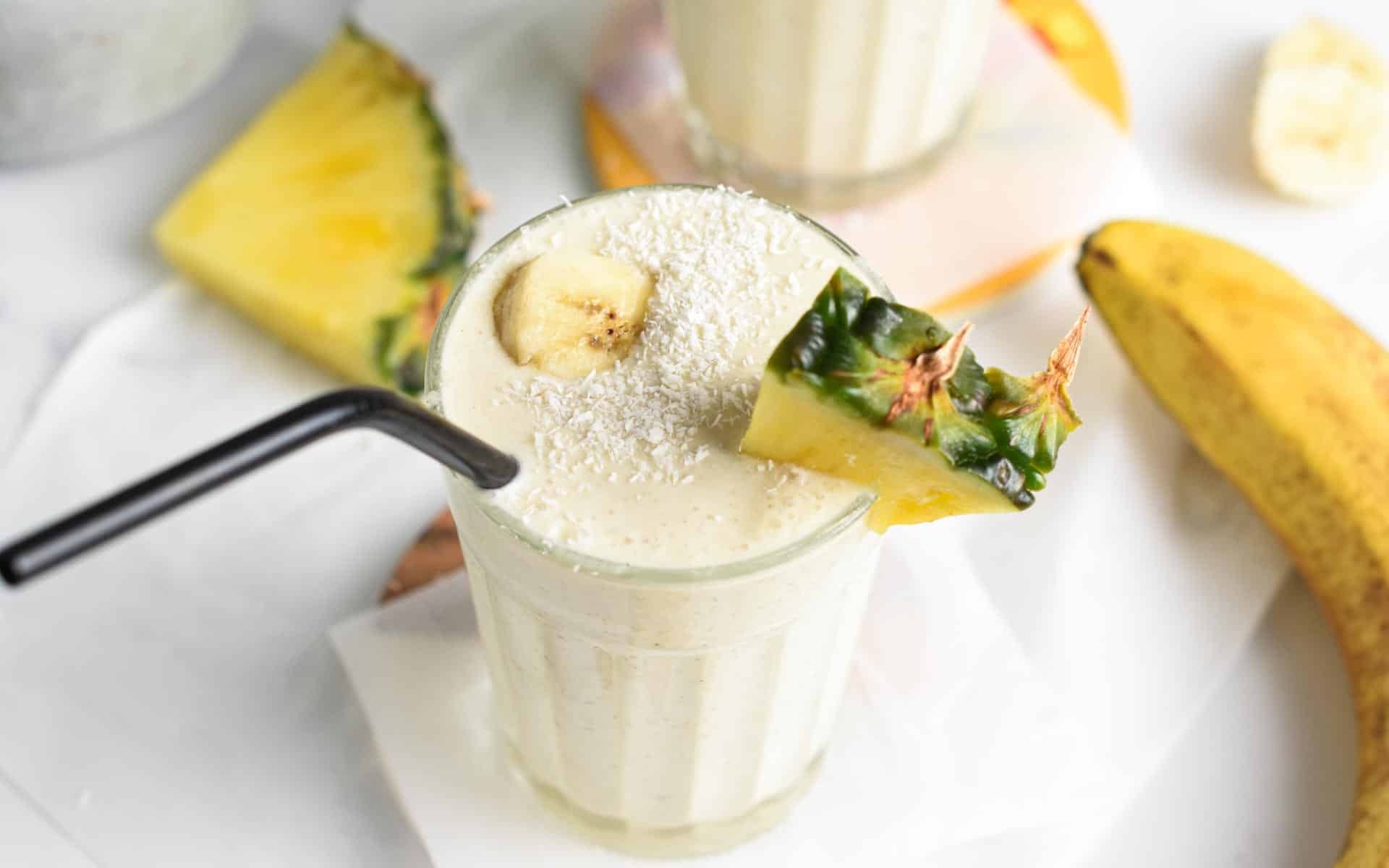 pineapple-and-banana-smoothie-recipe