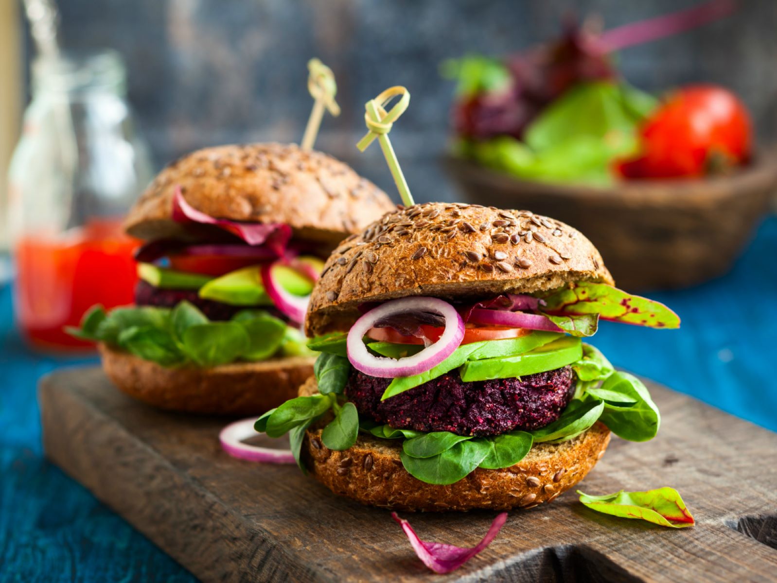 quinoa-black-bean-burgers-recipe