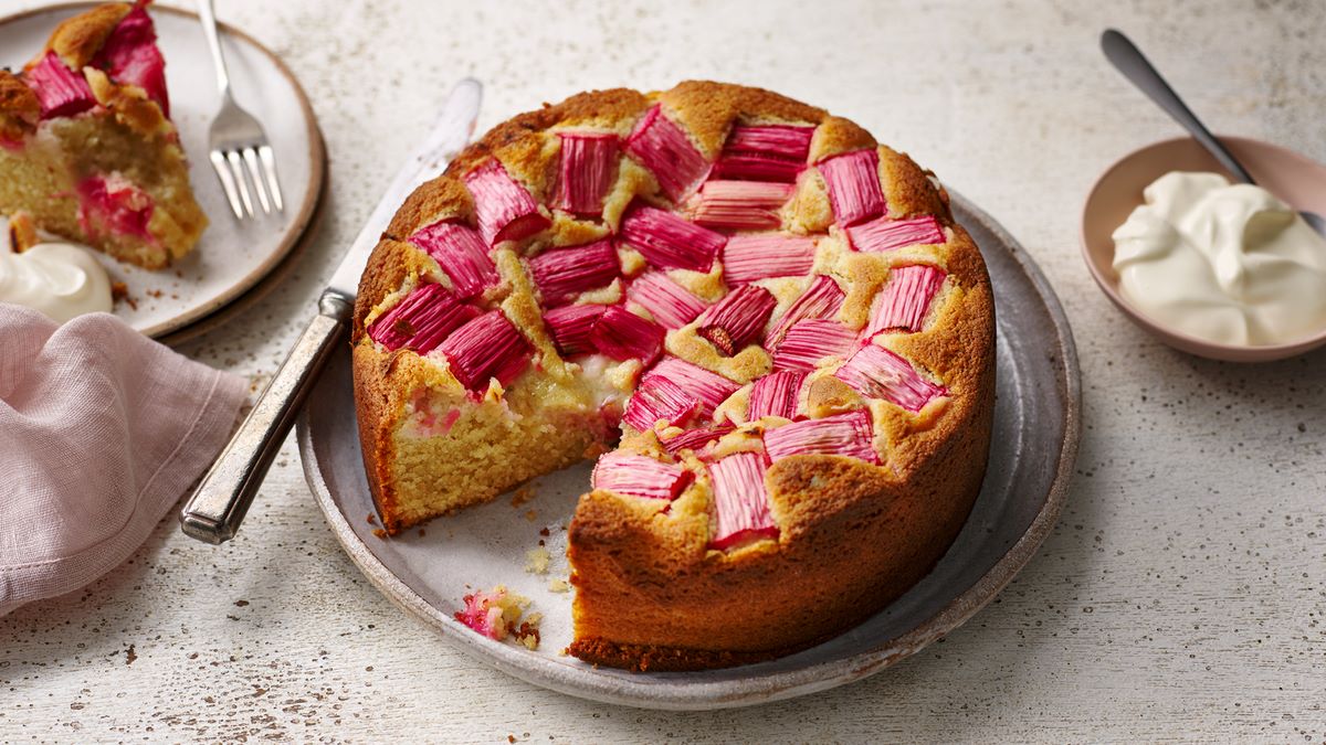 rhubarb-cake-recipe