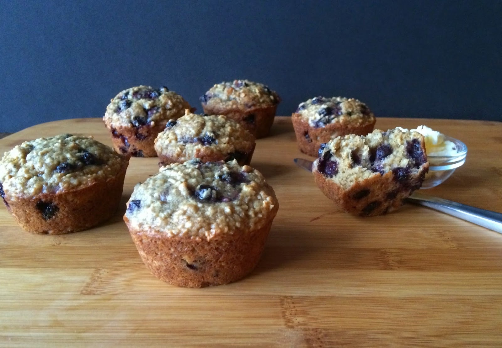 saskatoon-berry-oat-muffins-recipe