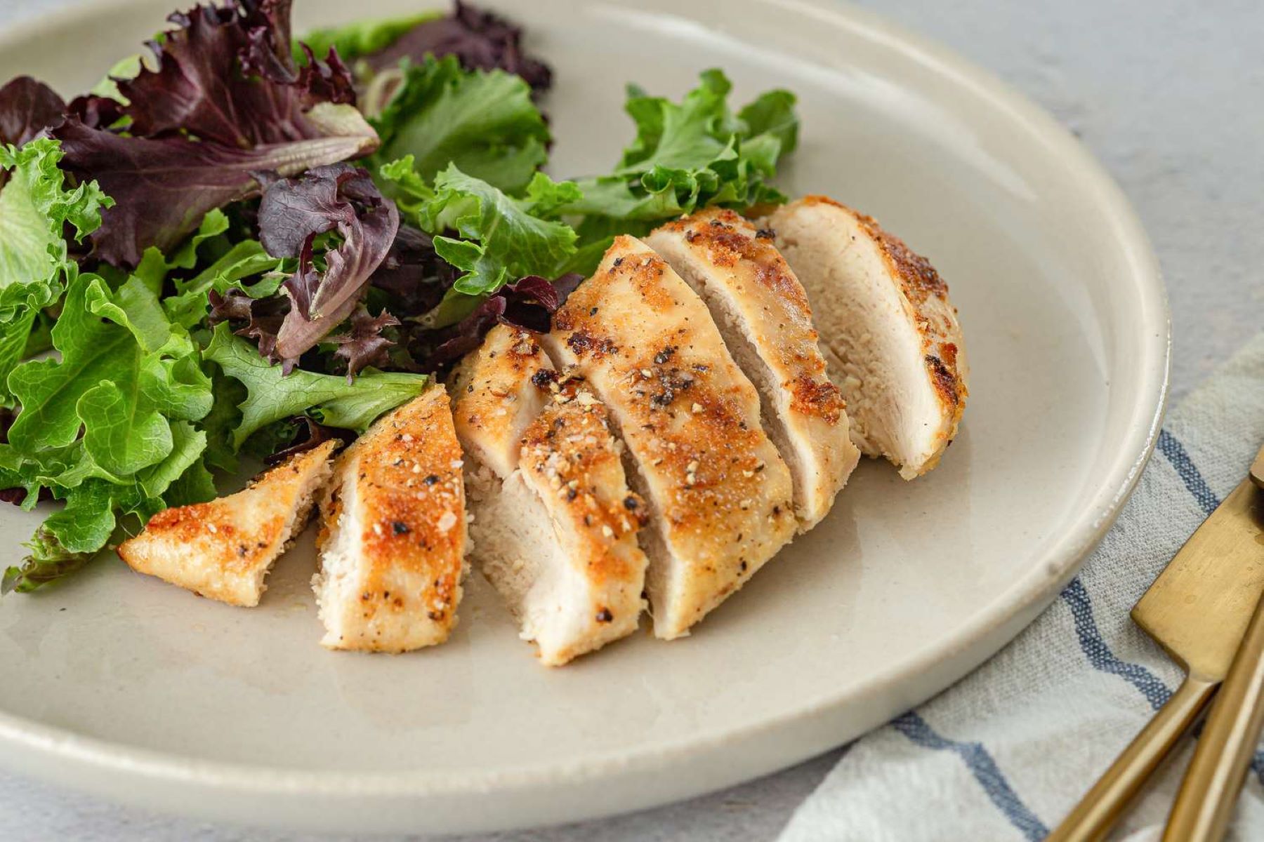 three-ingredient-baked-chicken-breasts-recipe