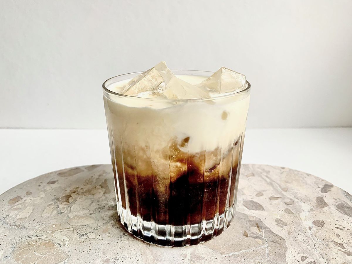 white-russian-cocktail-recipe