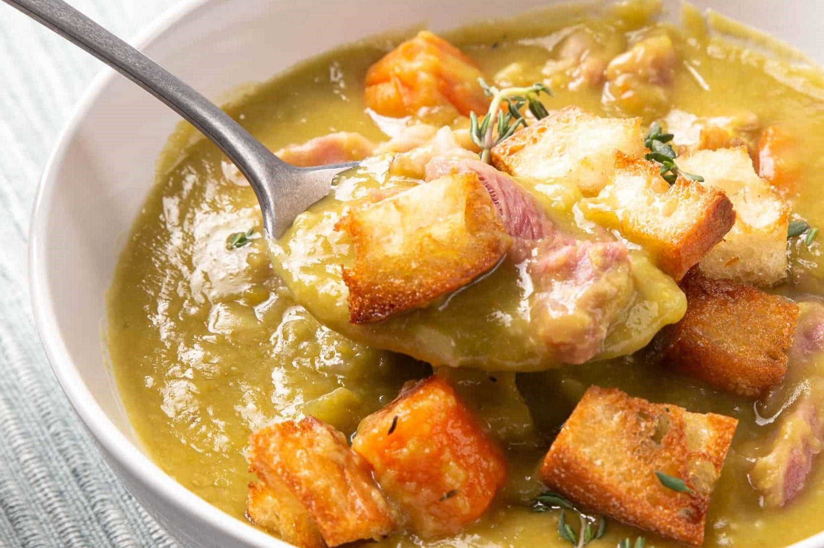 instant-pot-split-pea-and-ham-soup-recipe