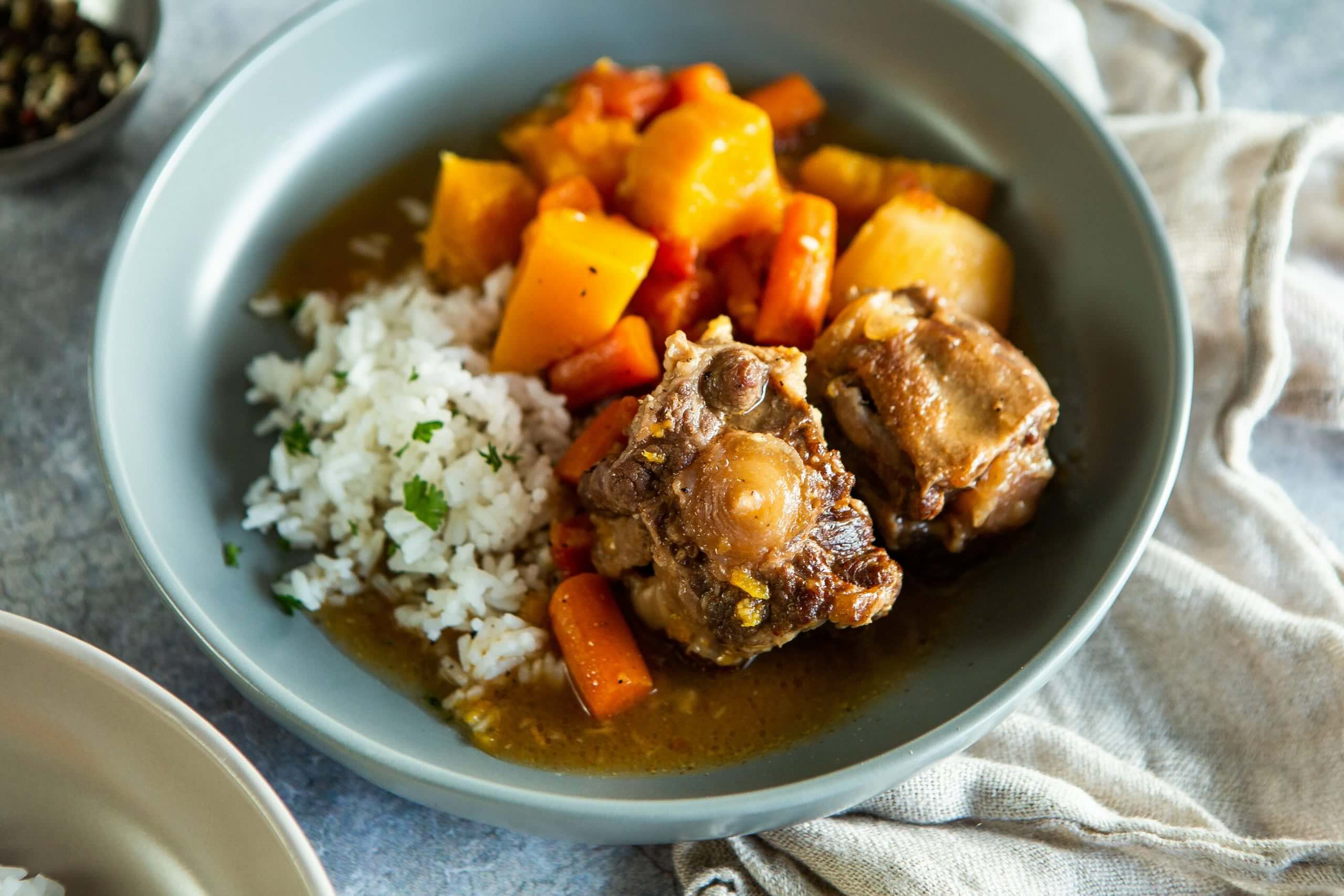 slow-cooker-oxtail-stew-recipe