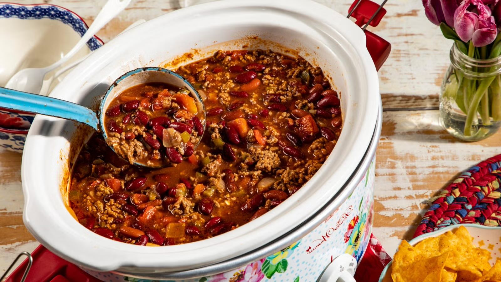 spicy-slow-cooked-chili-recipe