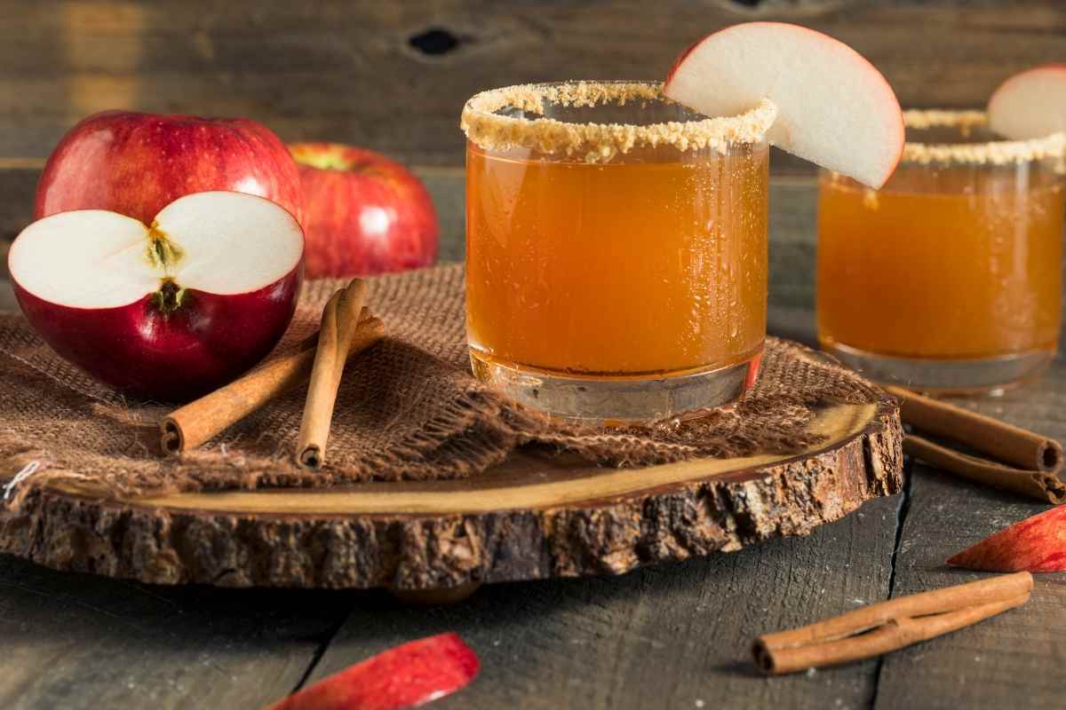 apple-pie-shot-recipe