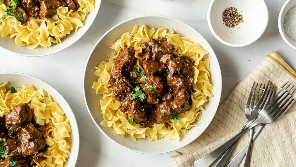 beef-tips-and-noodles-recipe