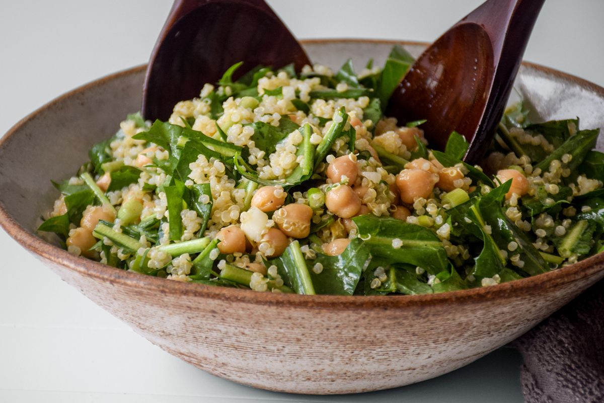 dandelion-salad-recipe